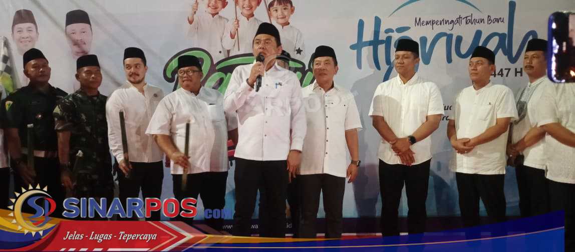 Pawai Obor Meriahkan Tahun Baru Islam 1447 H di Karawang, Dihadiri Bupati Aep dan Forkopimda