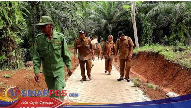 Pekon Pagar Bukit Prioritaskan Pembangunan Jalan untuk Warga