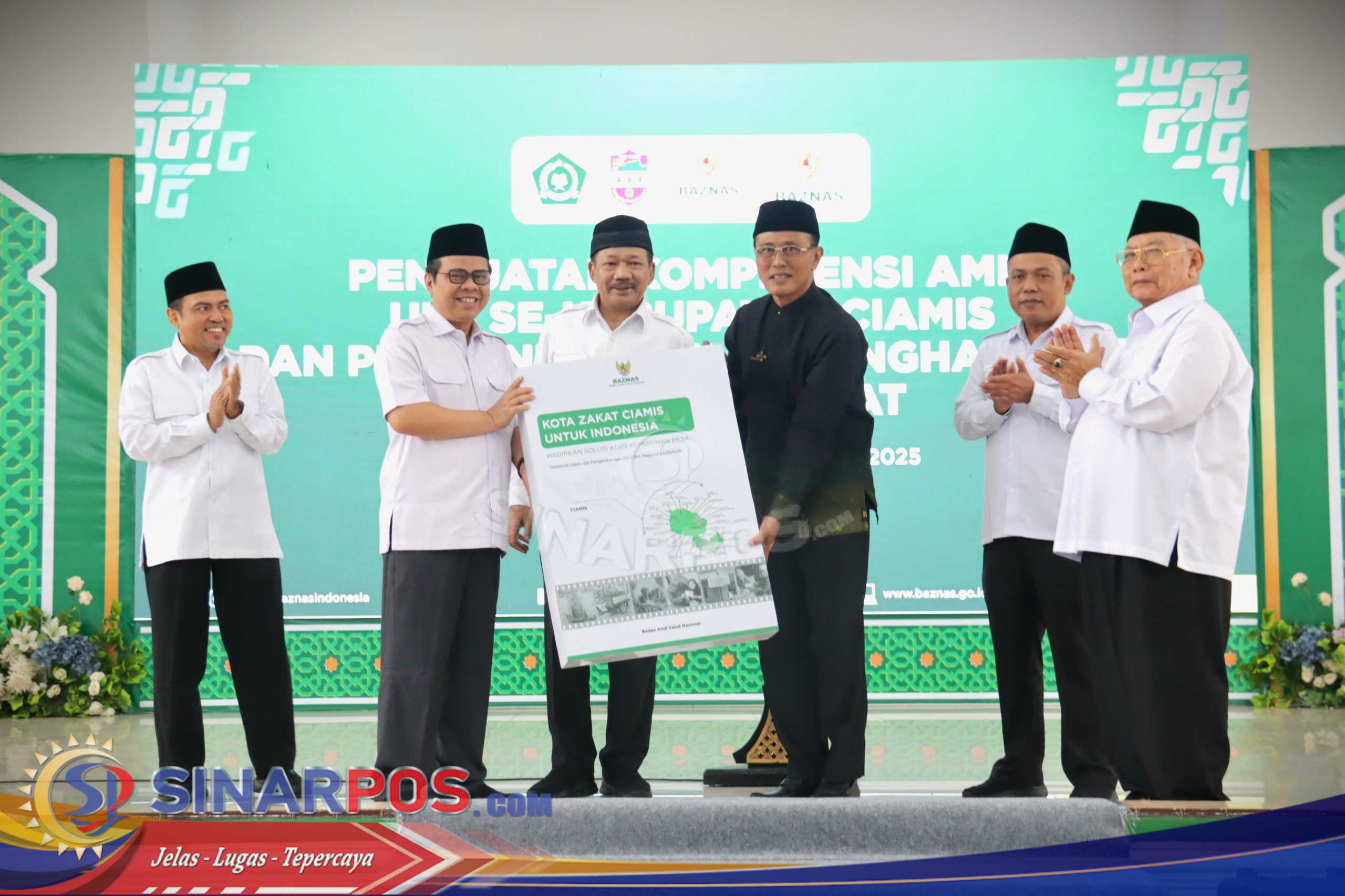 Bupati Ciamis Dinobatkan sebagai Kepala Daerah Penggerak Zakat Terbaik Nasional, Tapi Ia Menilai Penghargaan Ini Milik Masyarakat