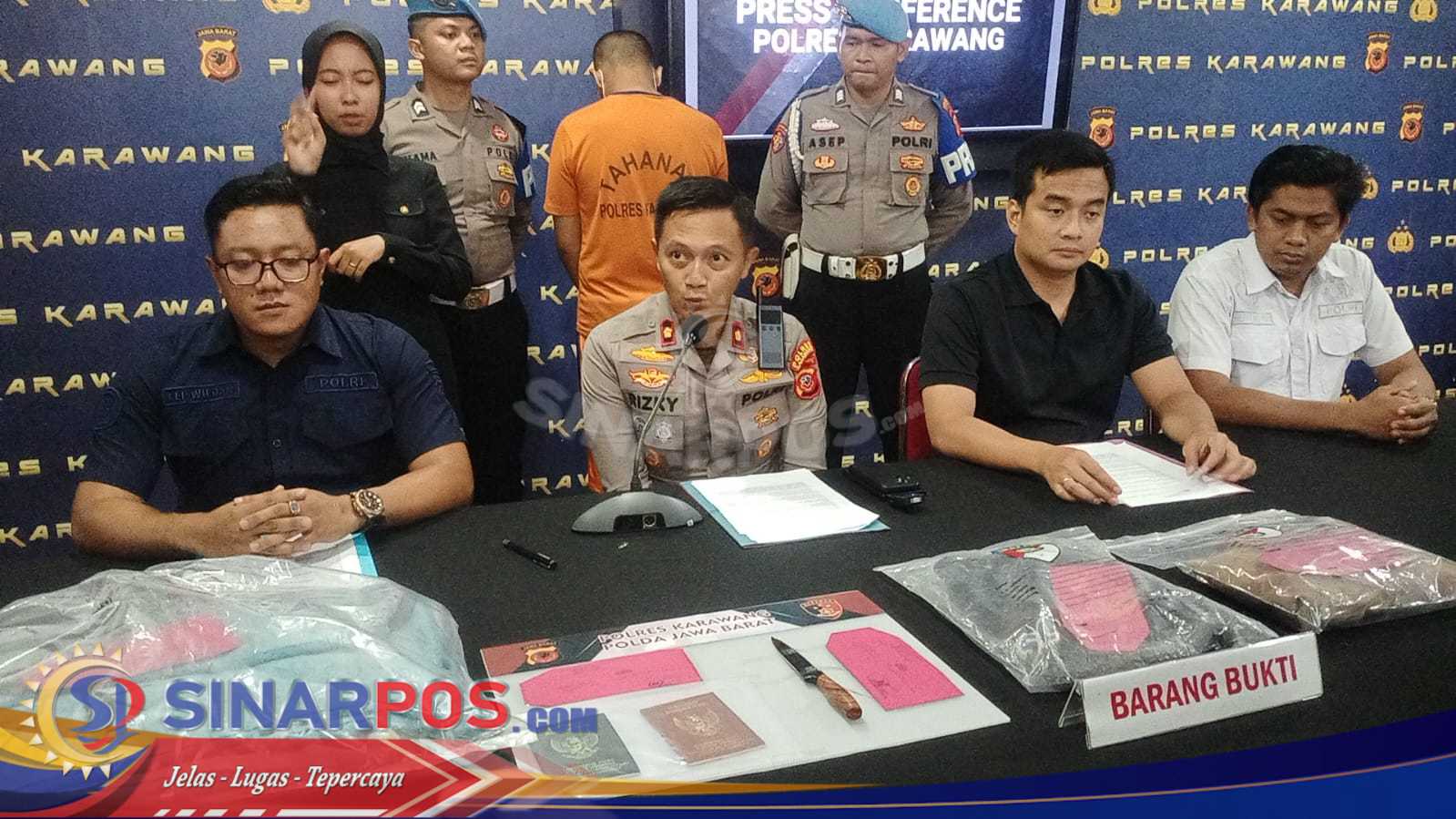 Polres Karawang Gelar Press Rilis Kasus Dugaan Pembunuhan dalam Rumah Tangga: Korban Tewas, Pelaku Coba Bunuh Diri Polres Karawang Gelar Press Rilis Kasus Dugaan Pembunuhan dalam Rumah Tangga: Korban Tewas, Pelaku Coba Bunuh Diri