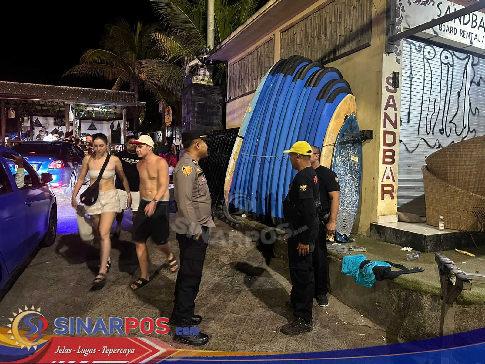 Rutin Patroli Subuh Unit Samapta Polsek Kuta Utara Amankan Kawasan Wisata