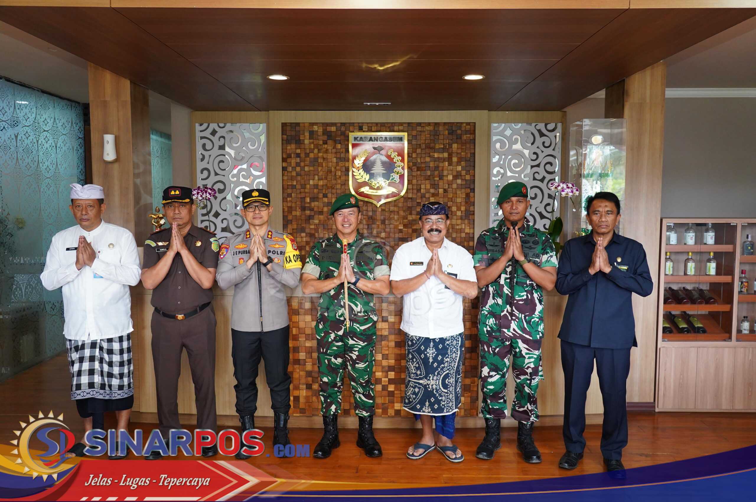 Sinergi Strategis TNI dan Pemkab, Pangdam IX/Udayana Tinjau SPPG Karangasem