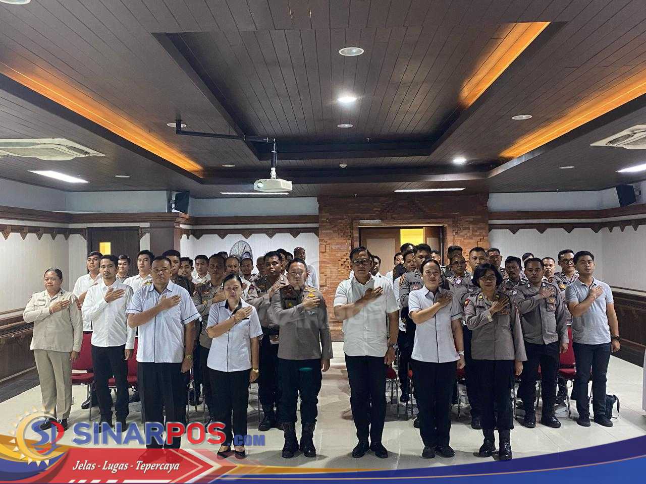Sosialisasi KUHP Baru di Polres Badung, Bidkum Polda Bali Tekankan Transformasi Hukum Pidana Nasional Sosialisasi KUHP Baru di Polres Badung, Bidkum Polda Bali Tekankan Transformasi Hukum Pidana Nasional