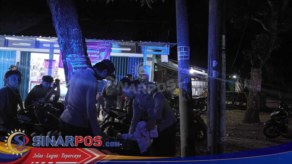 Antisipasi Gangguan Keamanan Polsek Bengkunat Gelar Patroli di Jam Malam