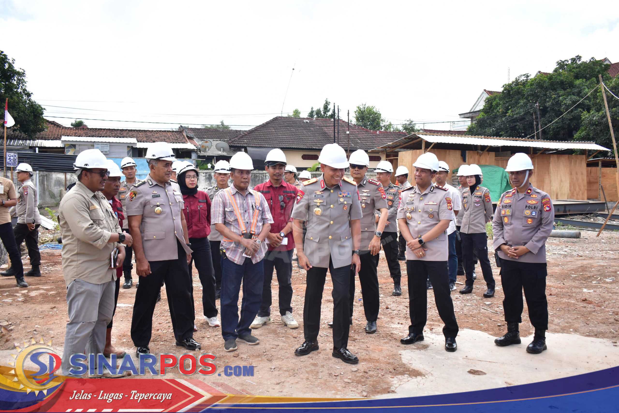Wakapolda NTB Cek Langsung Proyek Gedung BPKB Polres Lotim Wakapolda NTB Cek Langsung Proyek Gedung BPKB Polres Lotim