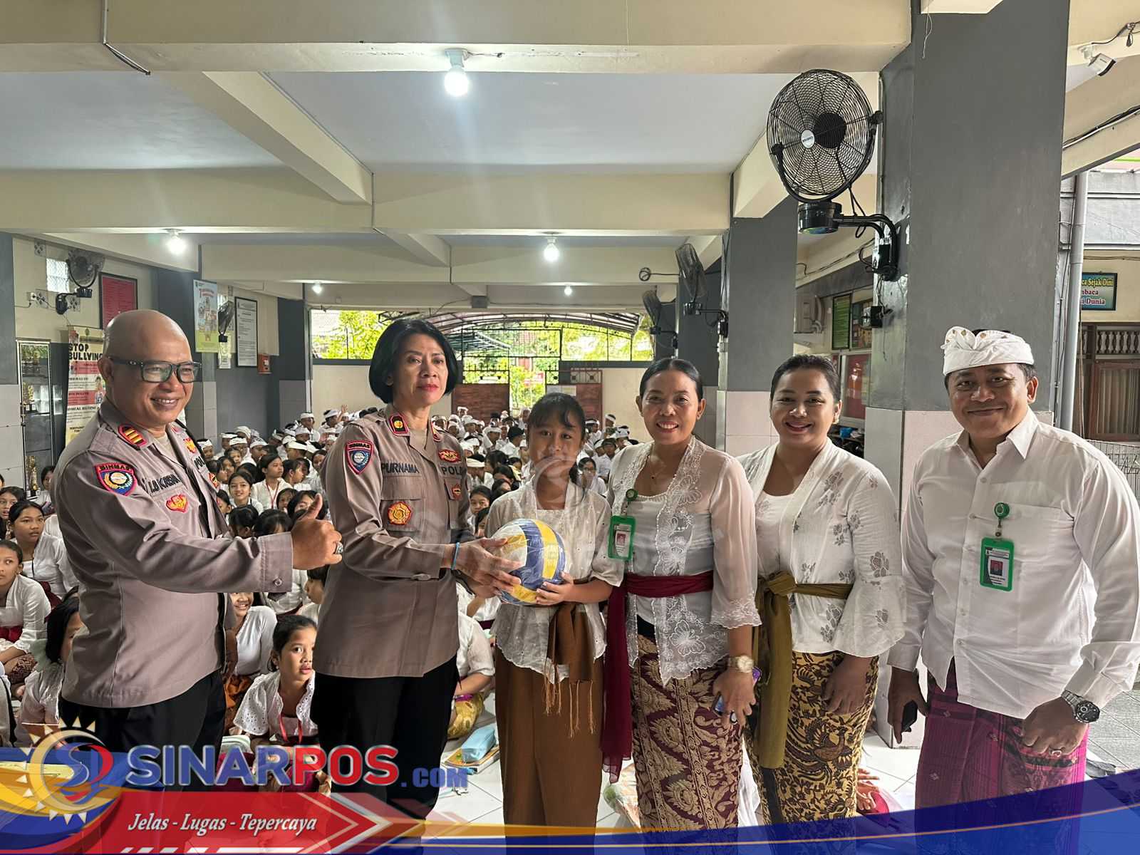 Program Jumat curhat,Ditbinmas Polda Bali. Program Jumat curhat,Ditbinmas Polda Bali.