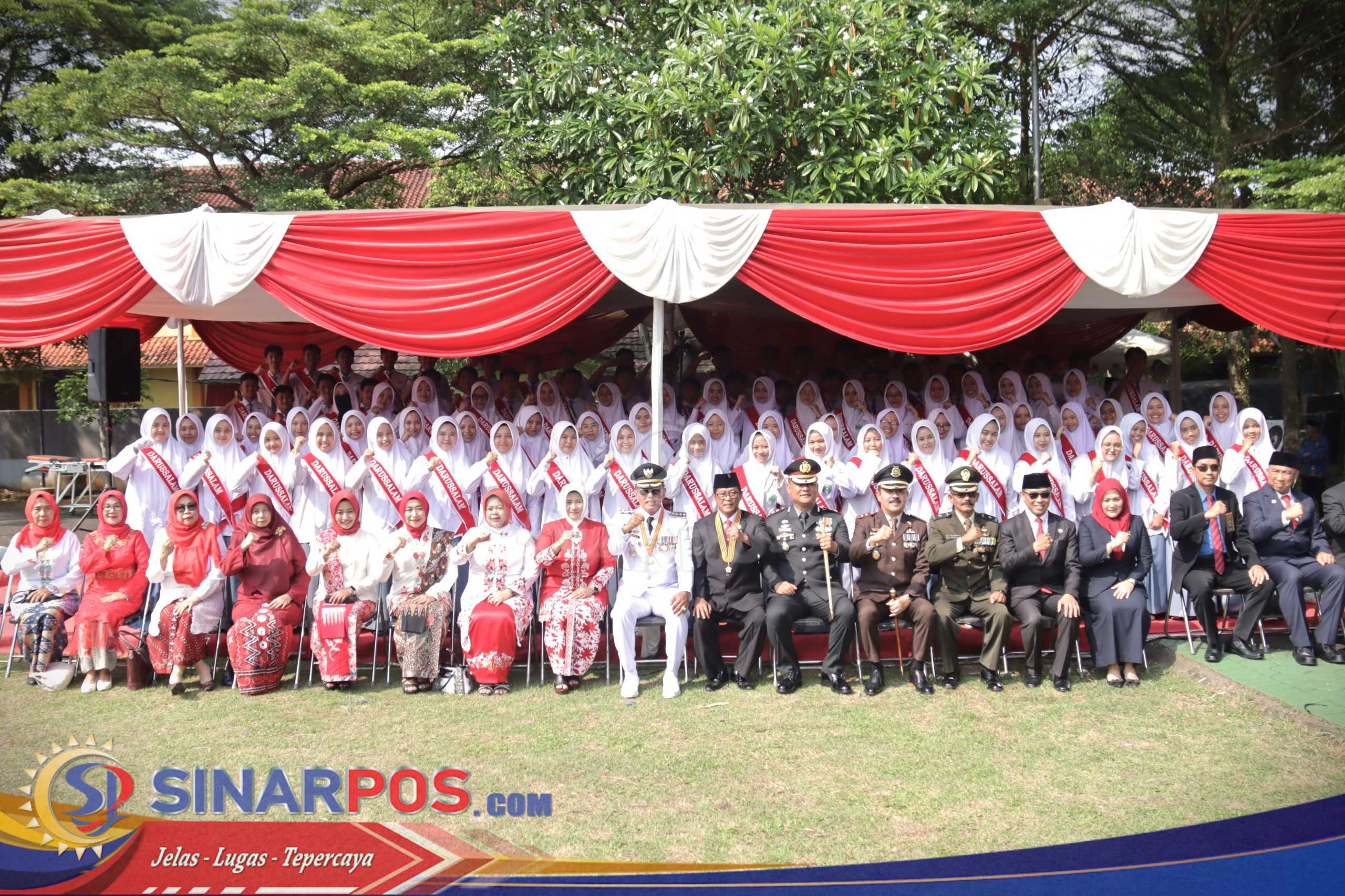 Semangat Merah Putih di Ciamis Peringatan HUT ke-80 RI, Bupati Ajak Warga Bersatu Songsong Indonesia Emas Semangat Merah Putih di Ciamis Peringatan HUT ke-80 RI, Bupati Ajak Warga Bersatu Songsong Indonesia Emas