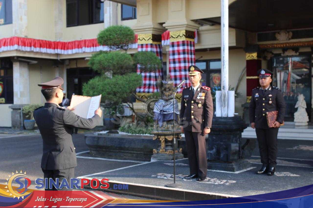Polres Badung Kukuhkan Semangat Merah Putih Lewat Upacara Bendera HUT ke-80 Kemerdekaan RI Polres Badung Kukuhkan Semangat Merah Putih Lewat Upacara Bendera HUT ke-80 Kemerdekaan RI