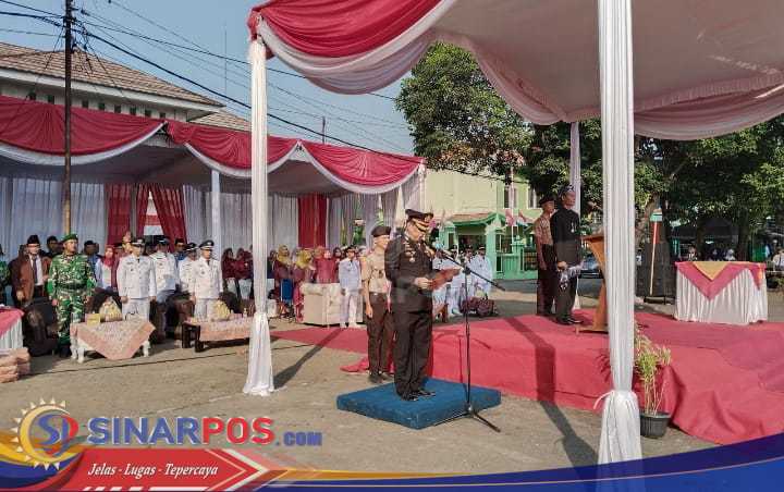 Kapolsek beserta Muspika Kecamatan Klari, Hadiri Upacara Bendera HUT RI Ke- 80 Tahun 2025 Di Kecamatan Klari Kapolsek beserta Muspika Kecamatan Klari, Hadiri Upacara Bendera HUT RI Ke- 80 Tahun 2025 Di Kecamatan Klari