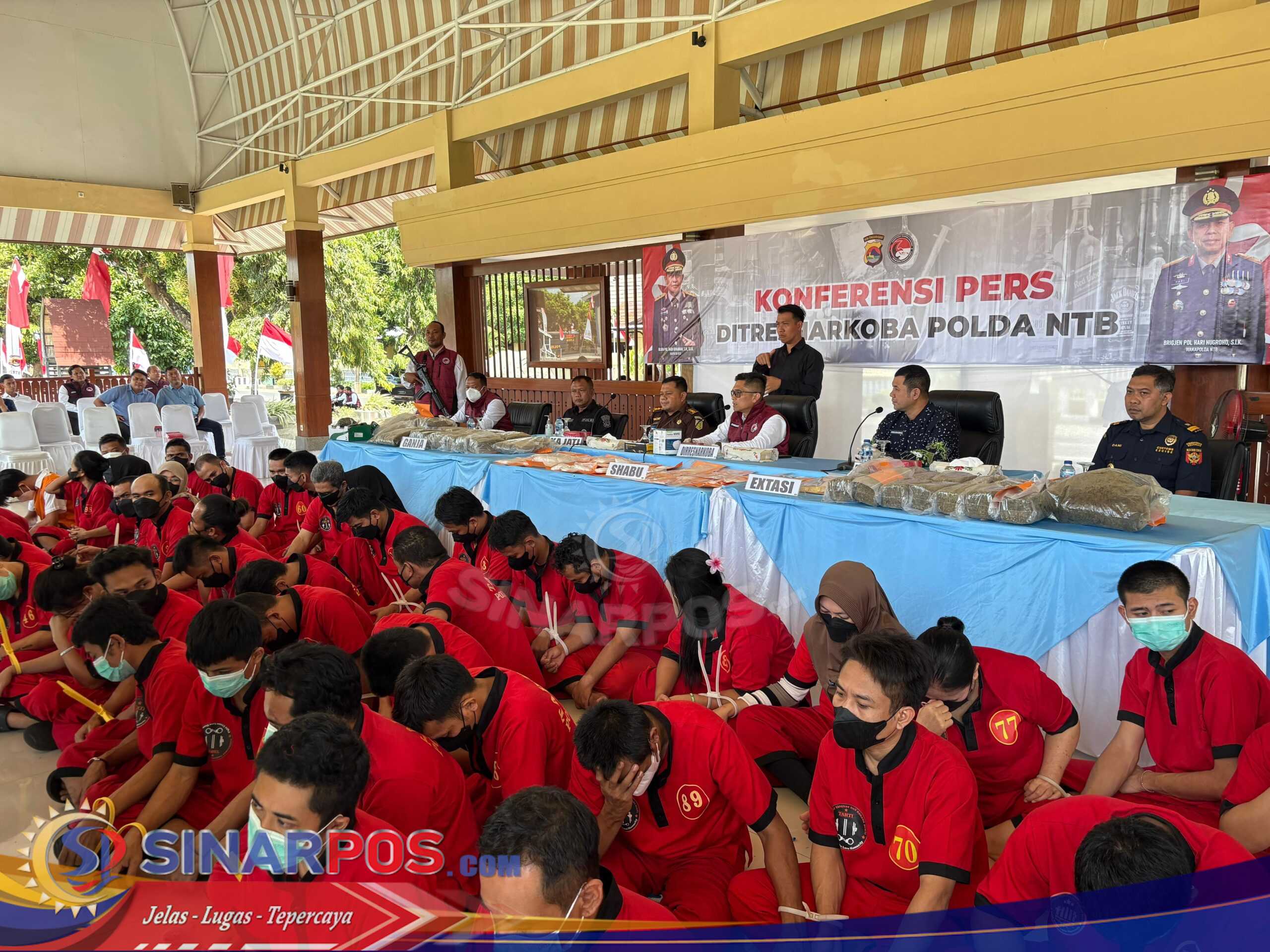 Polwan Polda NTB Gelar Bakti Religi, Tunjukkan Kepedulian untuk Kebersamaan