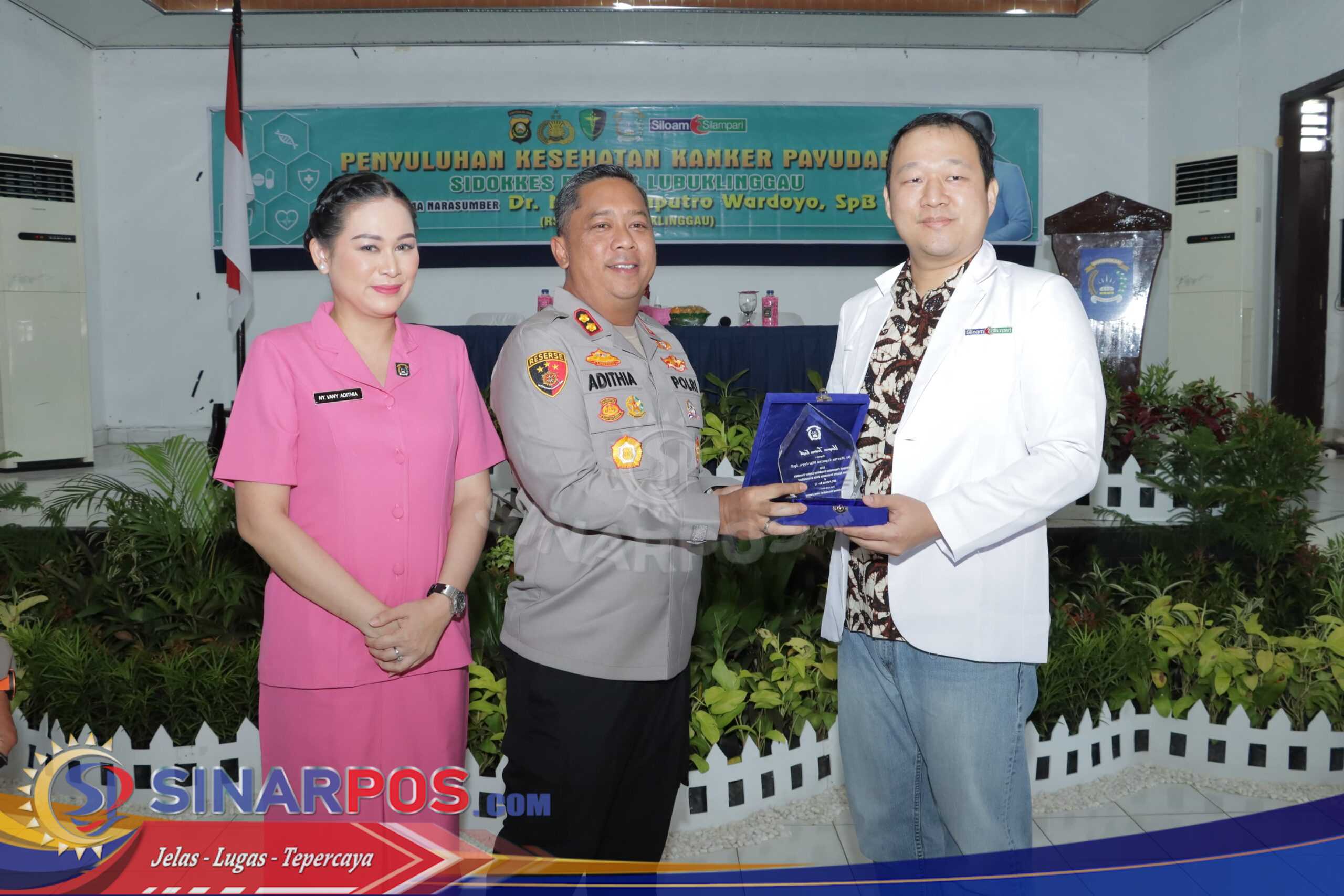 Jajaran Polwan dan anggota Bhayangkari Polres Lubuk Linggau hari ini tampak antusias mengikuti penyuluhan kesehatan