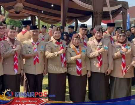 Wakil Wali Kota Lubuk Linggau Terima Penghargaan Pancawarsa III
