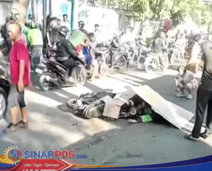 Elakan Pintu Mobil, Driver Ojol Tewas Terlindas Mobil di Jalan Yos Sudarso Medan Elakan Pintu Mobil, Driver Ojol Tewas Terlindas Mobil di Jalan Yos Sudarso Medan