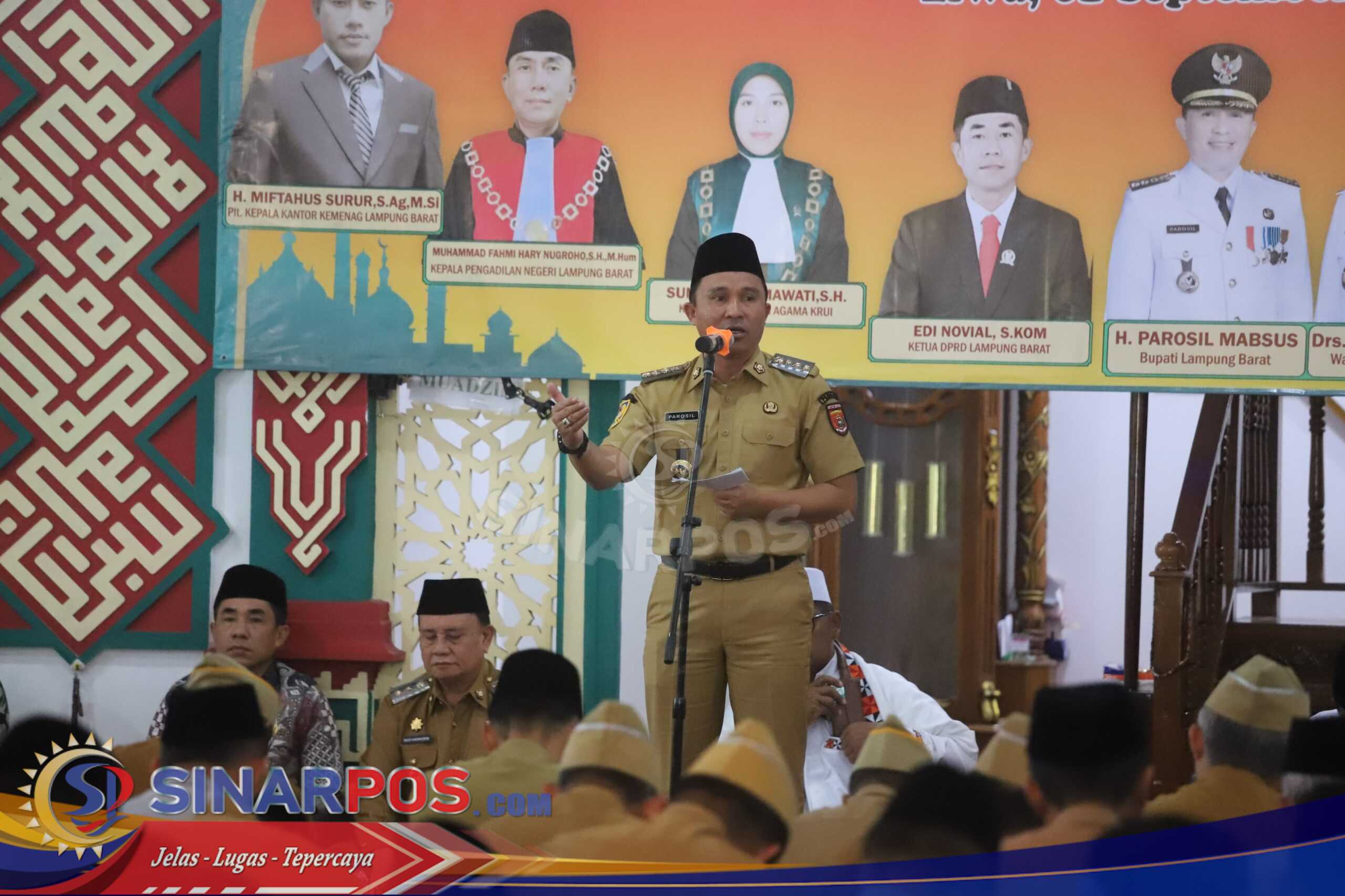 Pemkab Lambar Gelar Doa Bersama Untuk Kedamaian Republik Indonesia Pemkab Lambar Gelar Doa Bersama Untuk Kedamaian Republik Indonesia