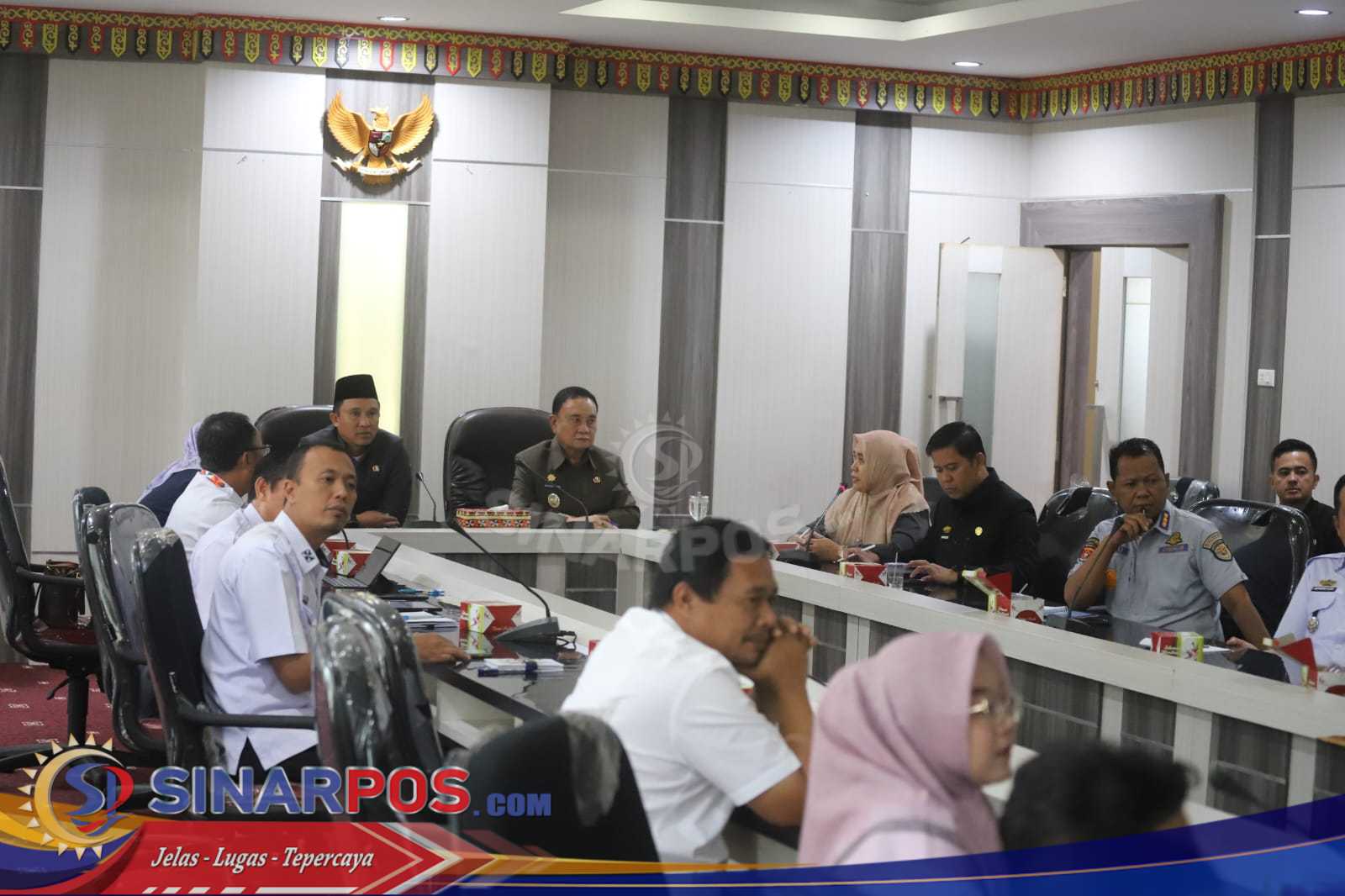 Bupati Lampung Barat Expose Rencana Penataan Kota Liwa, Sekolah Kopi, dan Rehabilitasi Wisma Sindalapai Tahun 2025