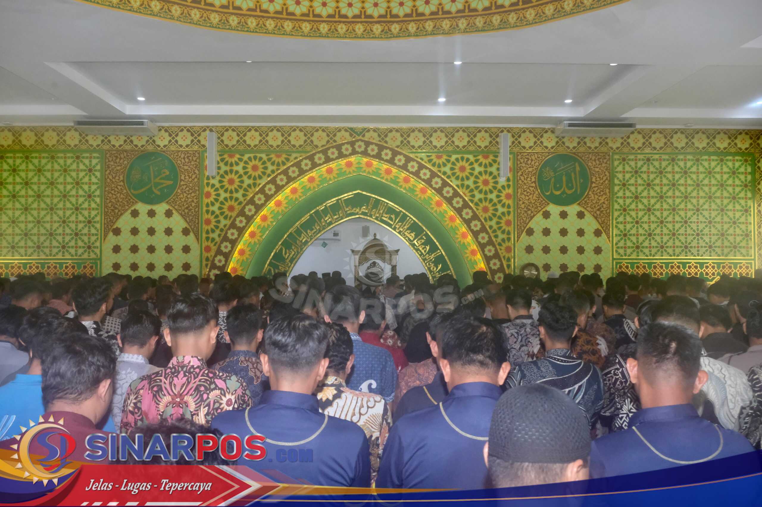 Polda Riau, Polres Hingga Polsek jajaran Gelar Sholat Gaib dan Doa Bersama untuk Driver Ojol