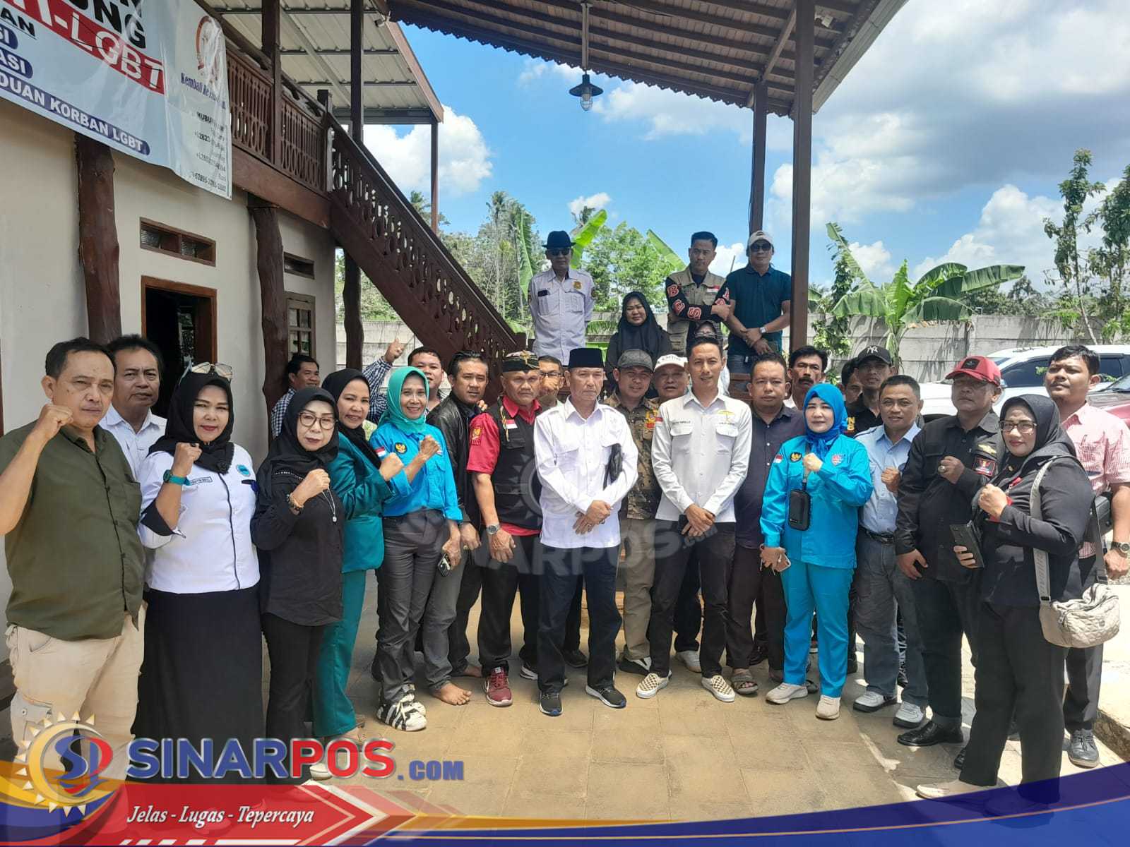 Sekda DPD Grib Jaya Prov Lampung Kecam Keras Oknum BNN Prov Lampung Melepaskan Ke-5 Pelaku Penyalahgunaan Narkoba Sekda DPD Grib Jaya Prov Lampung Kecam Keras Oknum BNN Prov Lampung Melepaskan Ke-5 Pelaku Penyalahgunaan Narkoba