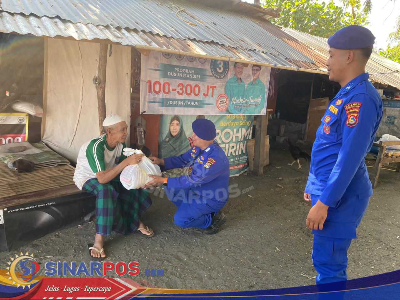 Polairud Lombok Utara Gelar Baksos untuk Warga Pesisir Dusun Malimbu Polairud Lombok Utara Gelar Baksos untuk Warga Pesisir Dusun Malimbu