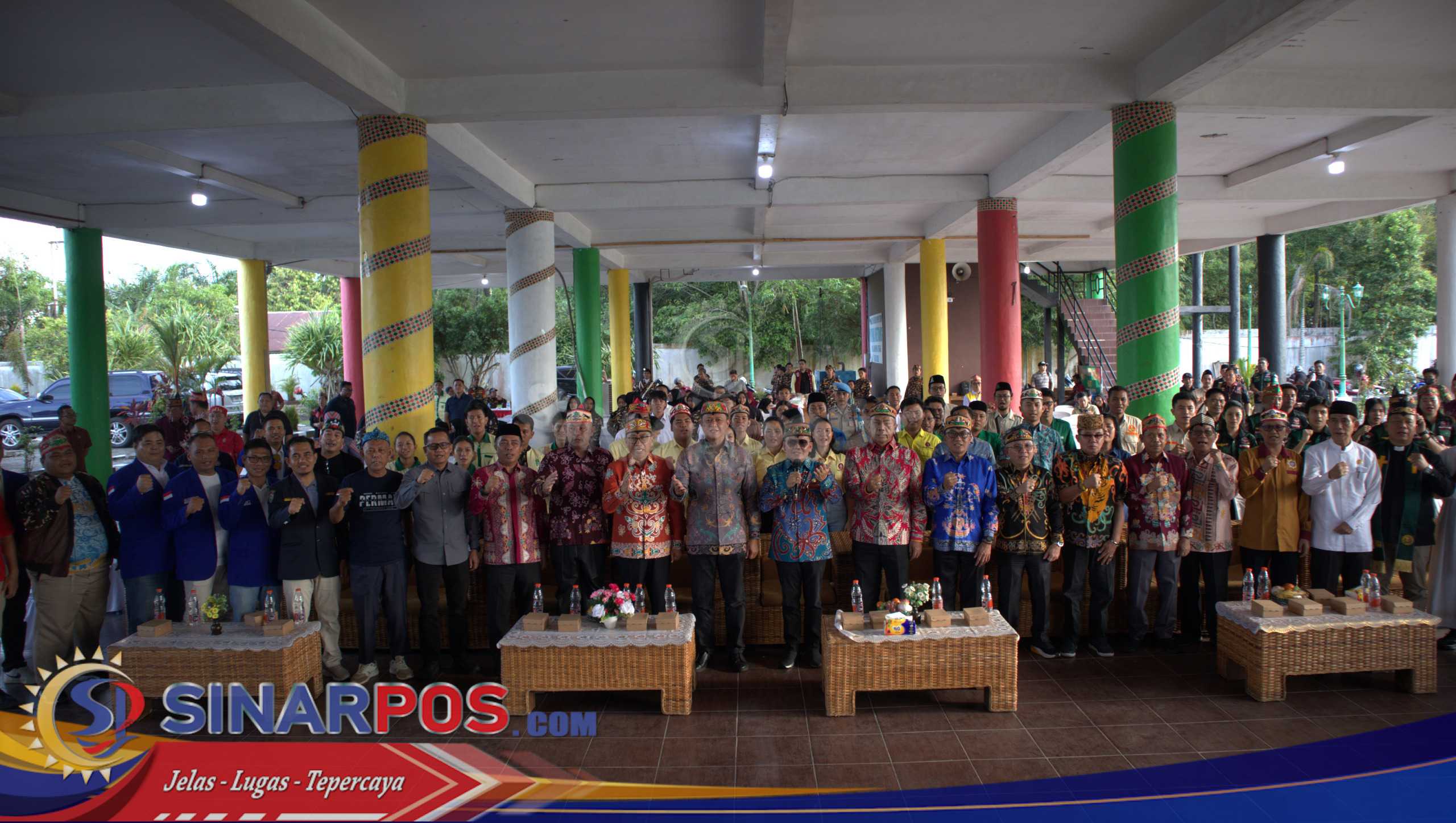 Hadiri Deklarasi Damai Pemuda Lintas Iman, Kapolda Kalteng Ajak Hindari Perpecahan dan Perkuat Persaudaraan Hadiri Deklarasi Damai Pemuda Lintas Iman, Kapolda Kalteng Ajak Hindari Perpecahan dan Perkuat Persaudaraan