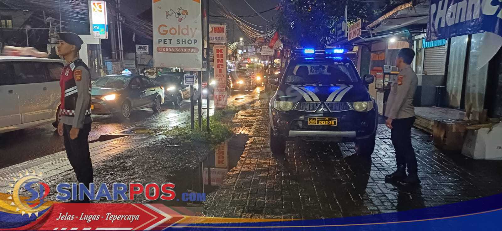 Polsek Kuta Utara Tingkatkan Patroli Di Wilayah Rawan Bencana Polsek Kuta Utara Tingkatkan Patroli Di Wilayah Rawan Bencana
