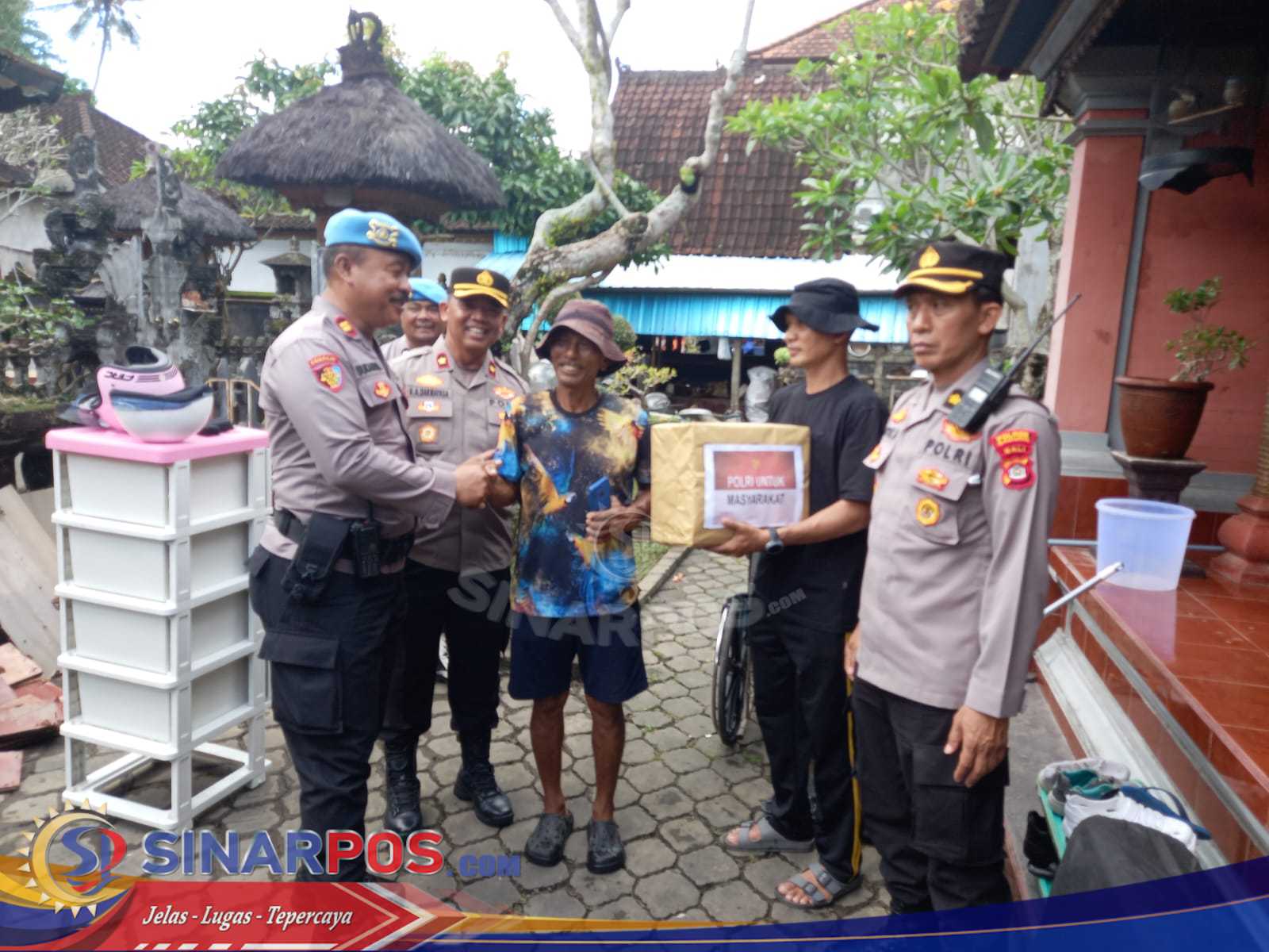 Kapolsek Mengwi Kunjungi Personil Yang Terdampak Banjir