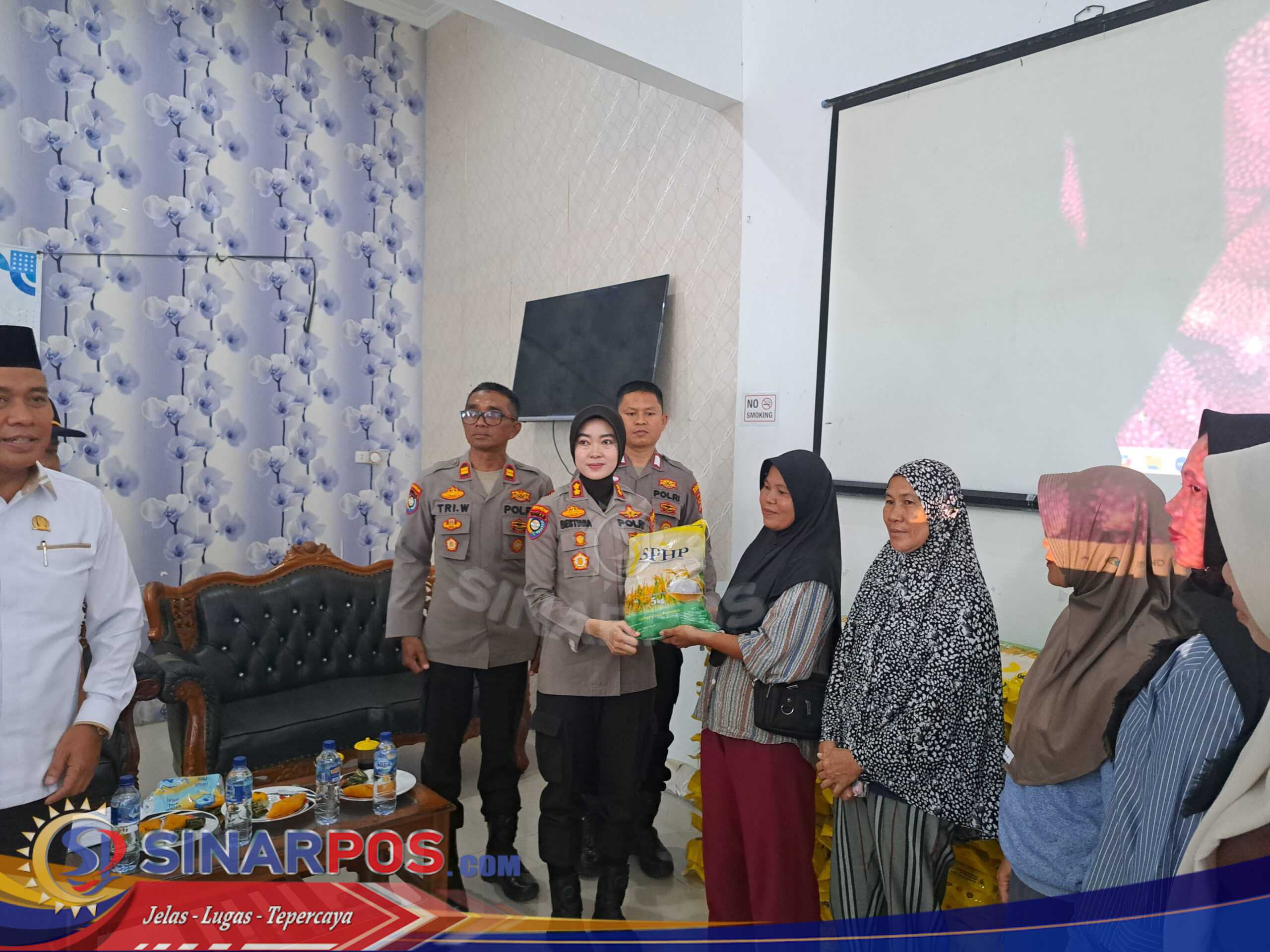 Kapolres Pesisir Barat Hadiri Kick Off Launching Gerakan Pangan Murah Serentak di Seluruh Prov Lampung