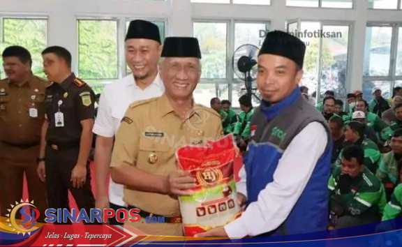 Wali Kota-Wakil Wali Kota Tinjau Kegiatan OPM dan Istighosah Bersama Wali Kota-Wakil Wali Kota Tinjau Kegiatan OPM dan Istighosah Bersama