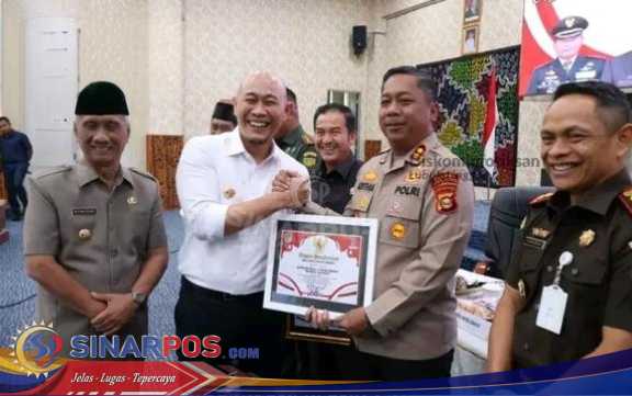 Wali Kota Lubuk Linggau Pimpin Rakor Forkopimda 2025, Tegaskan Pentingnya Sinergi untuk “Linggau Juara” Wali Kota Lubuk Linggau Pimpin Rakor Forkopimda 2025, Tegaskan Pentingnya Sinergi untuk “Linggau Juara”