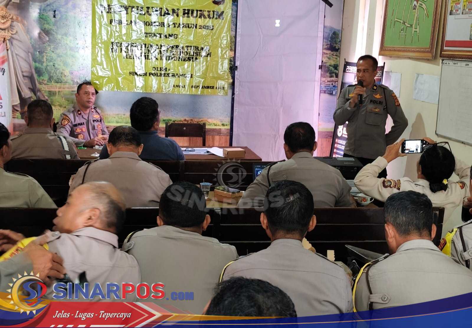 Polres Bangli Gelar Penyuluhan Hukum di Polsek Kintamani