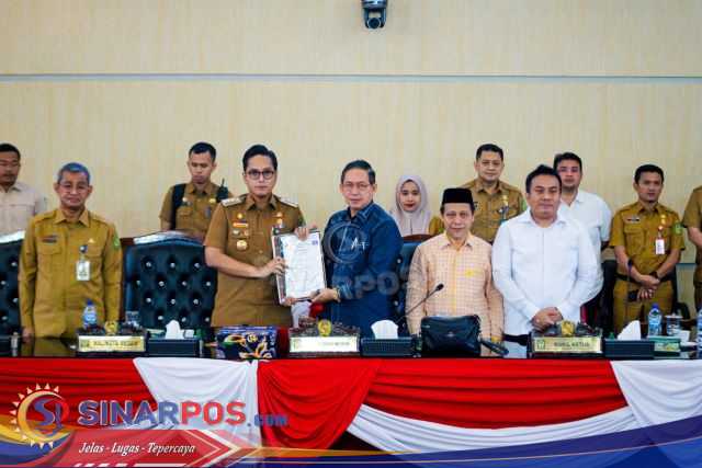 Sidang Paripurna DPRD Kota Medan, P-APBD 2025 Disahkan Rp6,9 Triliun Lebih