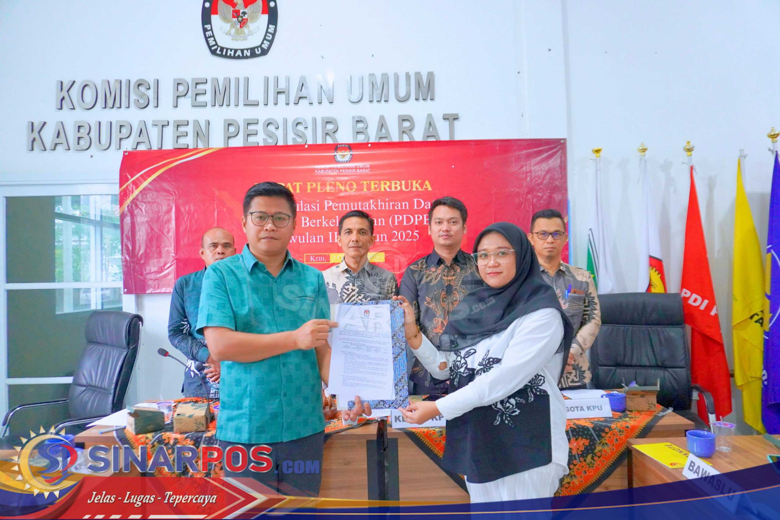 Bawaslu Pesbar Sampaikan Rekomendasi dalam Pemutakhiran Data Pemilih Berkelanjutan (PDPB) Triwulan III Tahun 2025