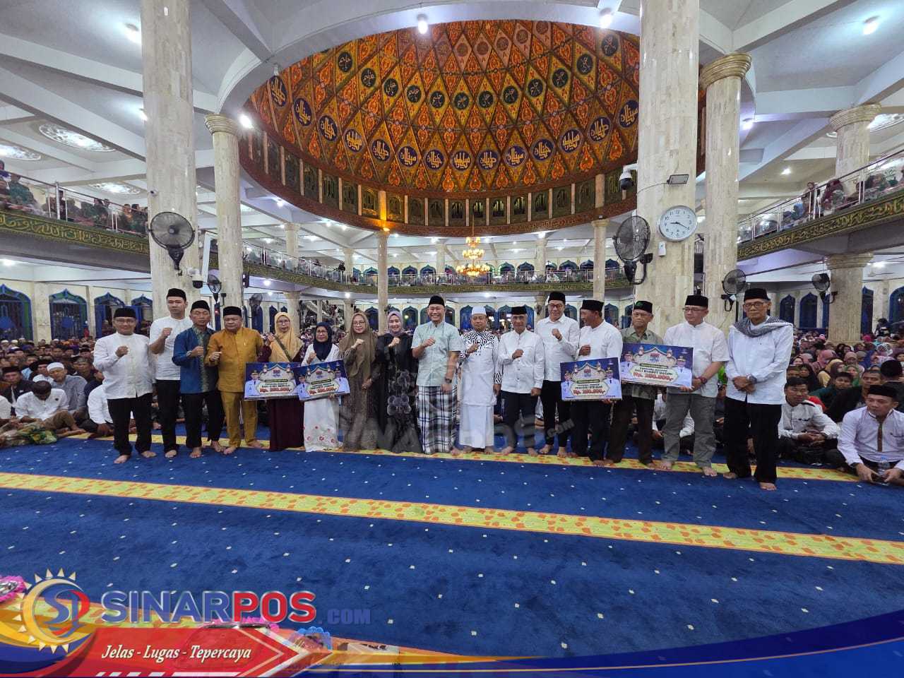 Wakapolres Lubuk Linggau Kompol M. Syamsul Zachri menghadiri kegiatan Tabligh Akbar Wakapolres Lubuk Linggau Kompol M. Syamsul Zachri menghadiri kegiatan Tabligh Akbar