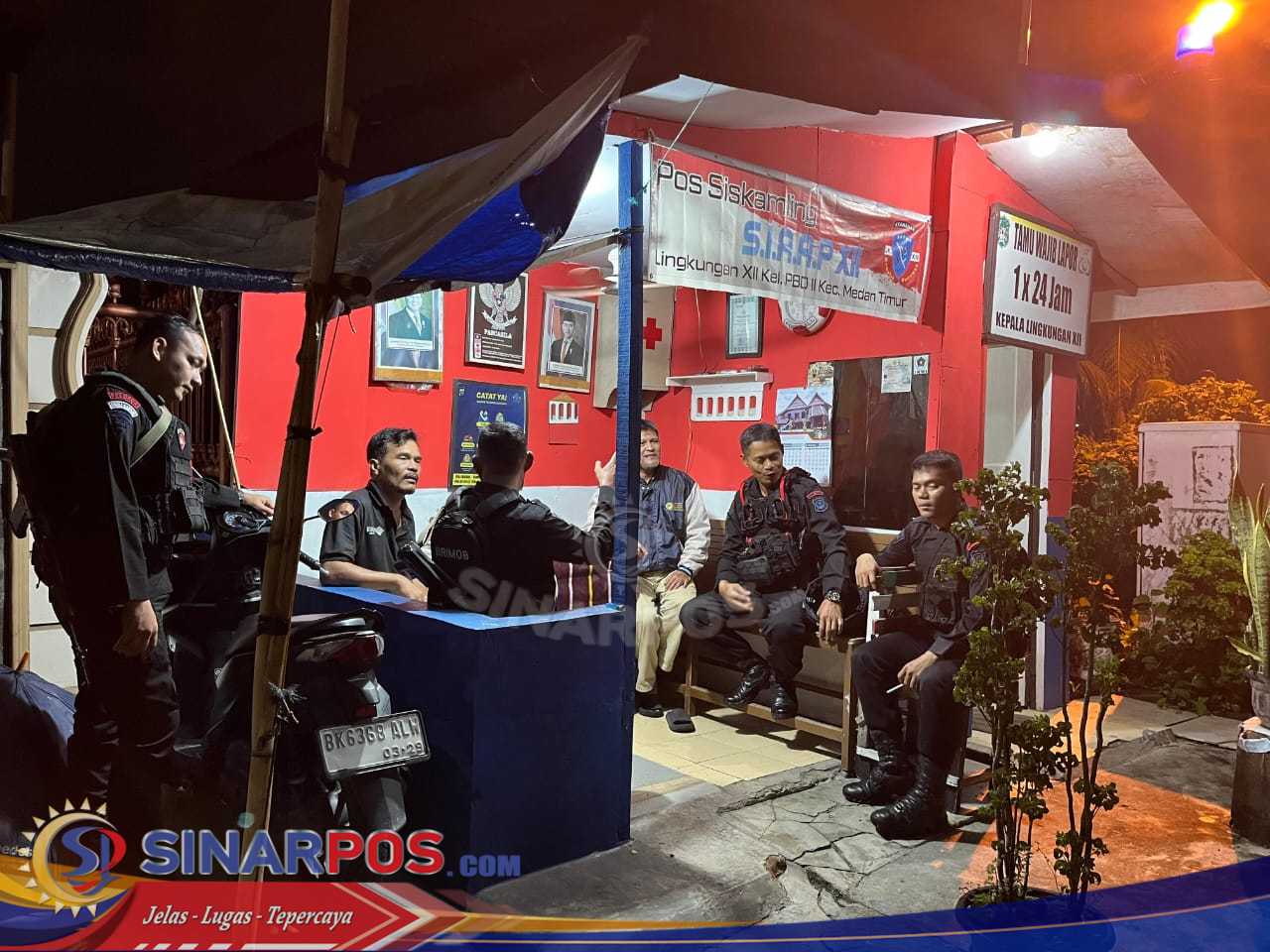 Brimob Sumut Gencar Patroli Malam, Wujudkan Medan Aman dari Gangguan Kamtibmas Brimob Sumut Gencar Patroli Malam, Wujudkan Medan Aman dari Gangguan Kamtibmas