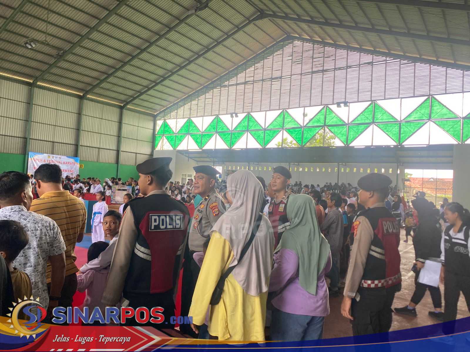 Samapta Polres Tulang Bawang Amankan Turnamen Dan Festival Karate Piala Bupati Tulang Bawang