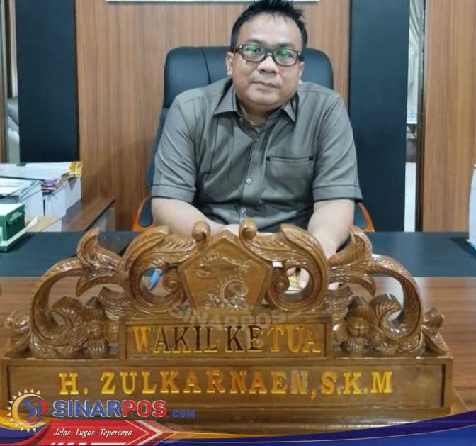 Soal Pencopotan Kepala Lingkungan 6 Kelurahan Titipapan, Wakil Ketua DPRD Medan Zulkarnaen Angkat Bicara: Jangan Mentang-Mentang Turun dari Orangtuanya Sebagai Kepling, Lalu Sesuka Hati Ambil Kebijakan dan Tak Tau Apa Yang Terjadi Terhadap Warganya