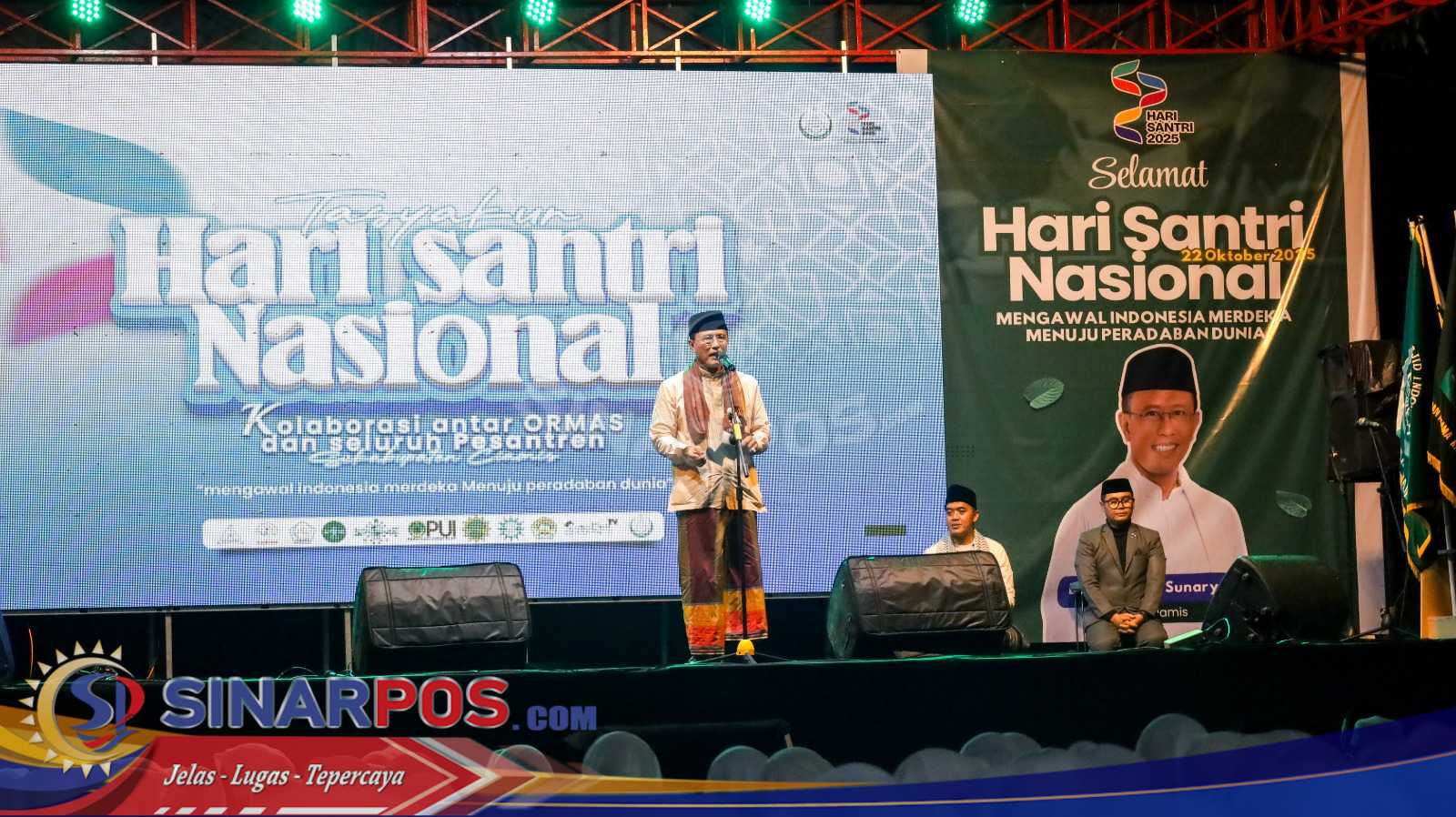 Peringatan Hari Santri Nasional di Ciamis Penuh Haru dan Semangat, Bupati Herdiat Santri Adalah Penjaga Moral Bangsa Peringatan Hari Santri Nasional di Ciamis Penuh Haru dan Semangat, Bupati Herdiat Santri Adalah Penjaga Moral Bangsa