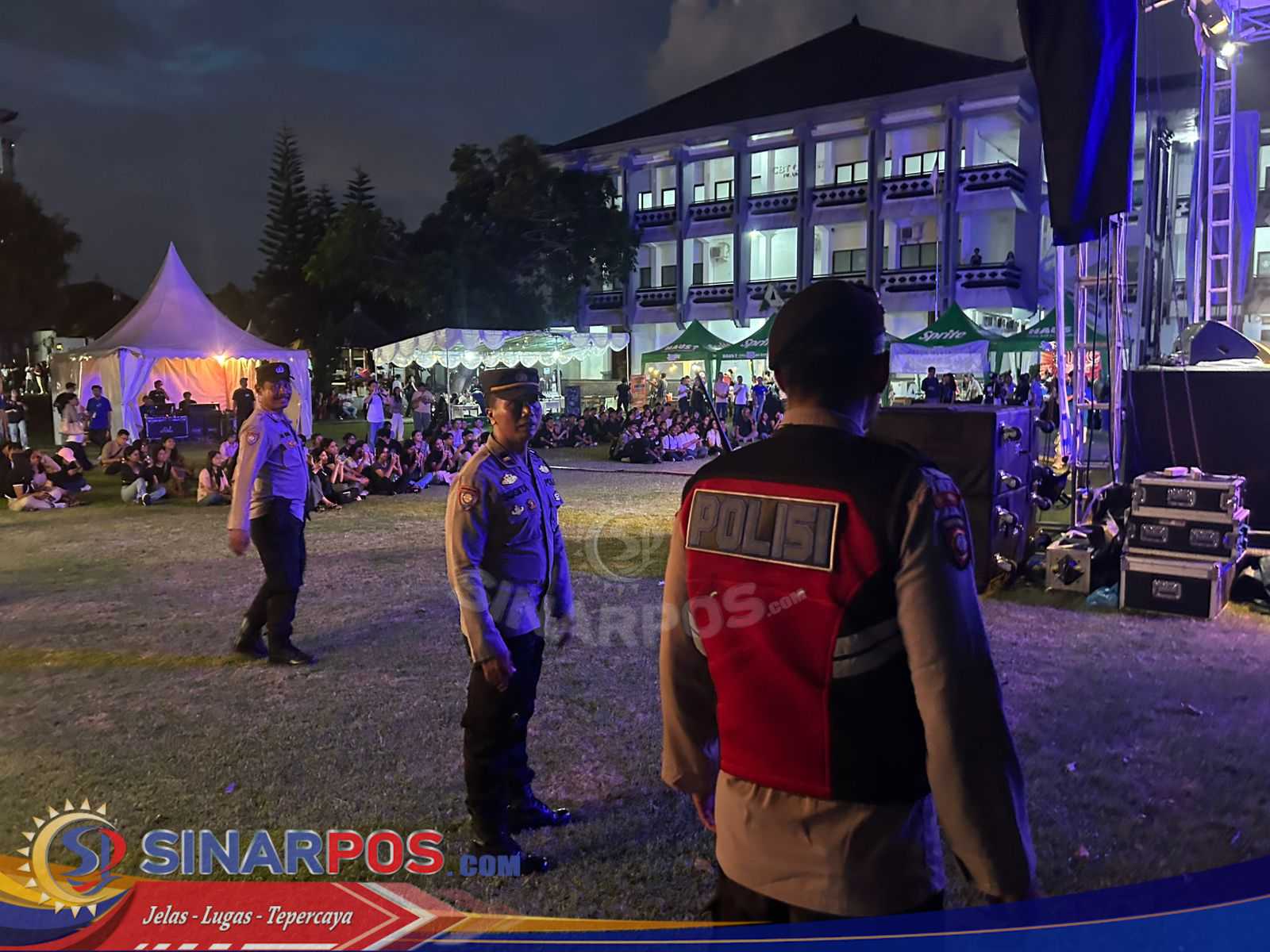 Polsek Kuta Utara Amankan kegiatan HUT ke-41 Persekutuan Pemuda Kristiyasa GKPB. Polsek Kuta Utara Amankan kegiatan HUT ke-41 Persekutuan Pemuda Kristiyasa GKPB.