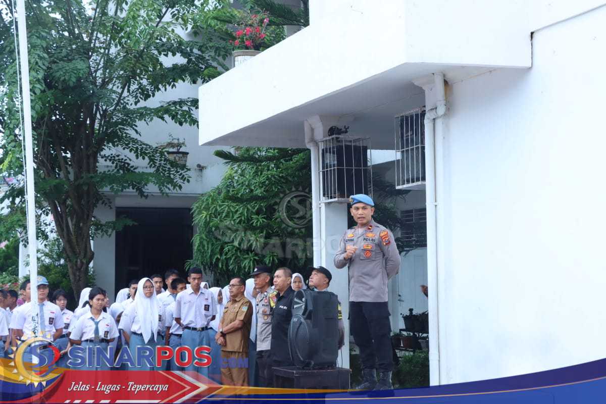 Polres Sibolga Gencarkan “Police Goes To School” di Sejumlah Sekolah, Edukasi Anti Tawuran dan Narkoba