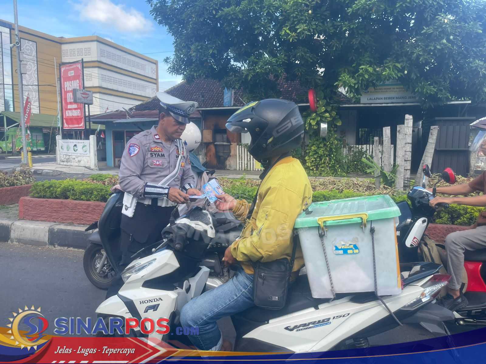 Ops Zebra Rinjani 2025: Polda NTB Gencarkan Sosialisasi Tertib Berlalu Lintas di Mataram