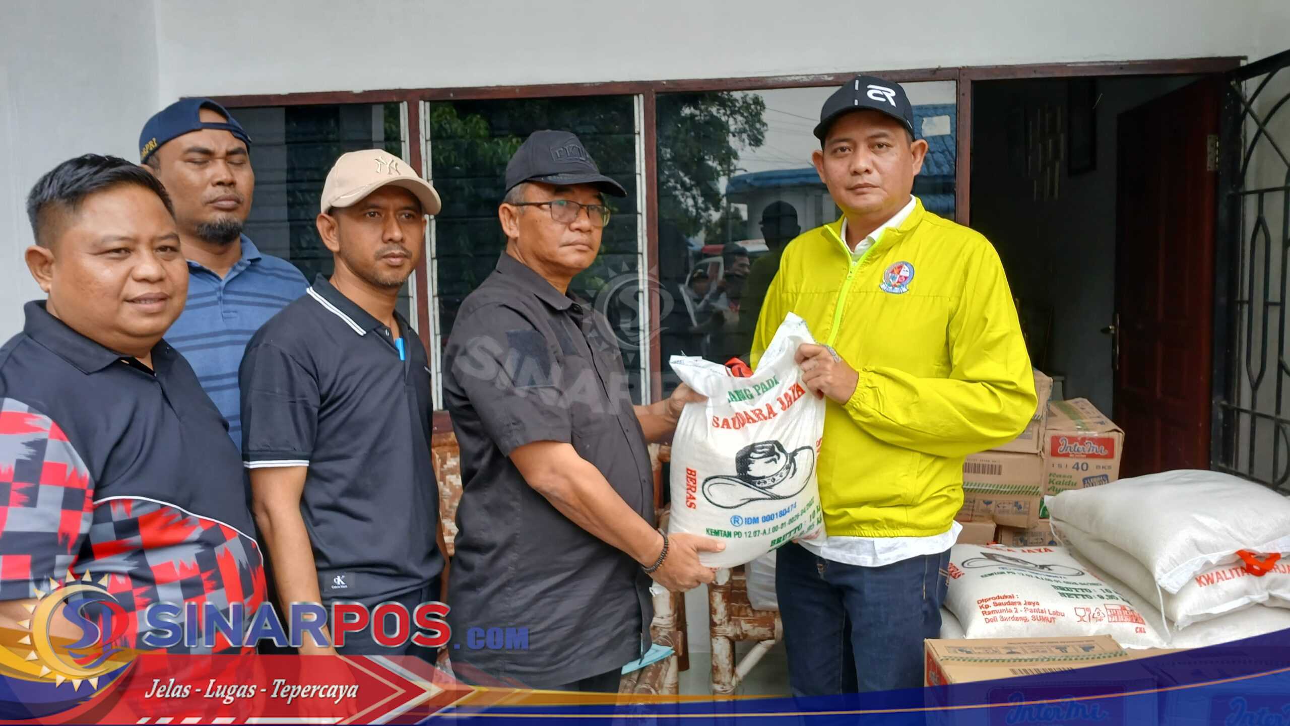 Pemkab Deli Serdang Salurkan Bantuan Korban Banjir di Kecamatan Sunggal & Labuhan Deli