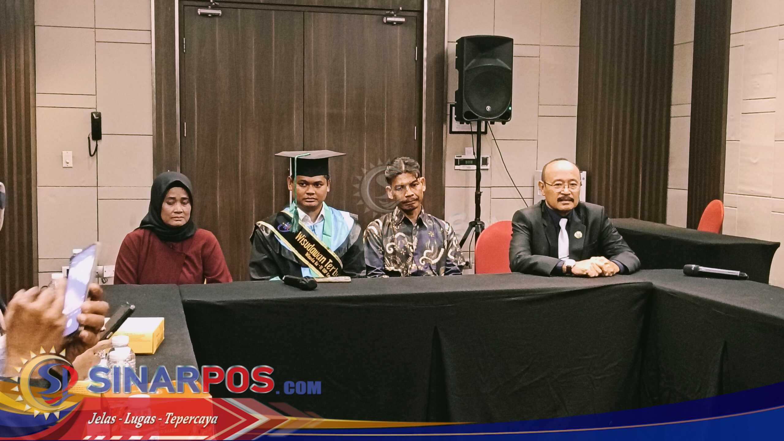 UBP Karawang Gelar Wisuda Sarjana ke-11, Siapkan Lulusan Unggul dengan Kurikulum Industri dan Kompetensi AI