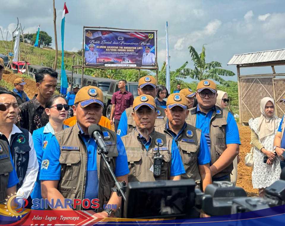 BRI Dukung Program Makan Bergizi Dalam Acara Bakti Sosial Bersama Alumni AAL 1996 “Moro Saka” BRI Dukung Program Makan Bergizi Dalam Acara Bakti Sosial Bersama Alumni AAL 1996 “Moro Saka”