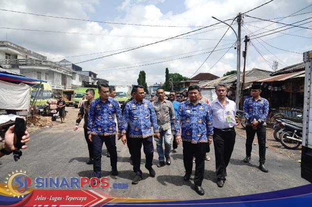 ‎Bupati Garut Ingin Pasar Ciawitali Jadi Pilihan Masyarakat