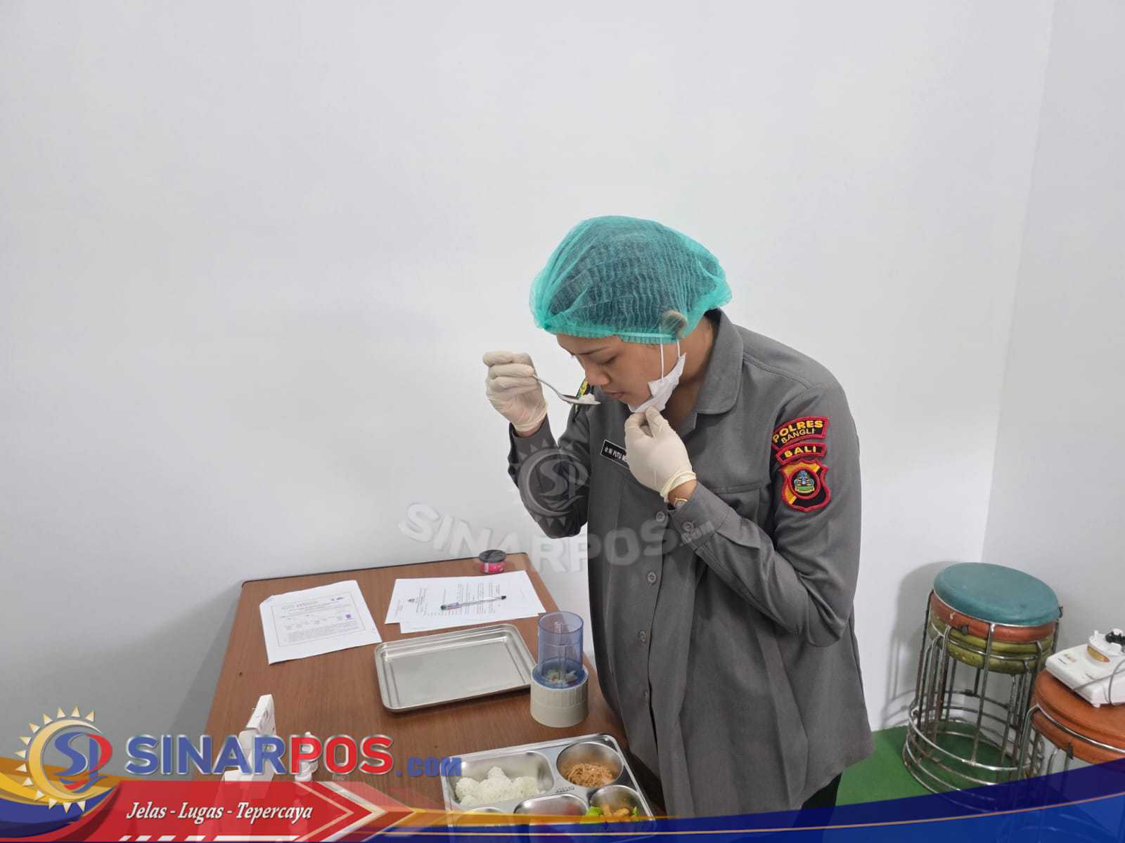 Sidokkes Polres Bangli Pastikan Makanan Aman dan Layak Dikonsumsi, Laksanakan Food Safety di SPPG