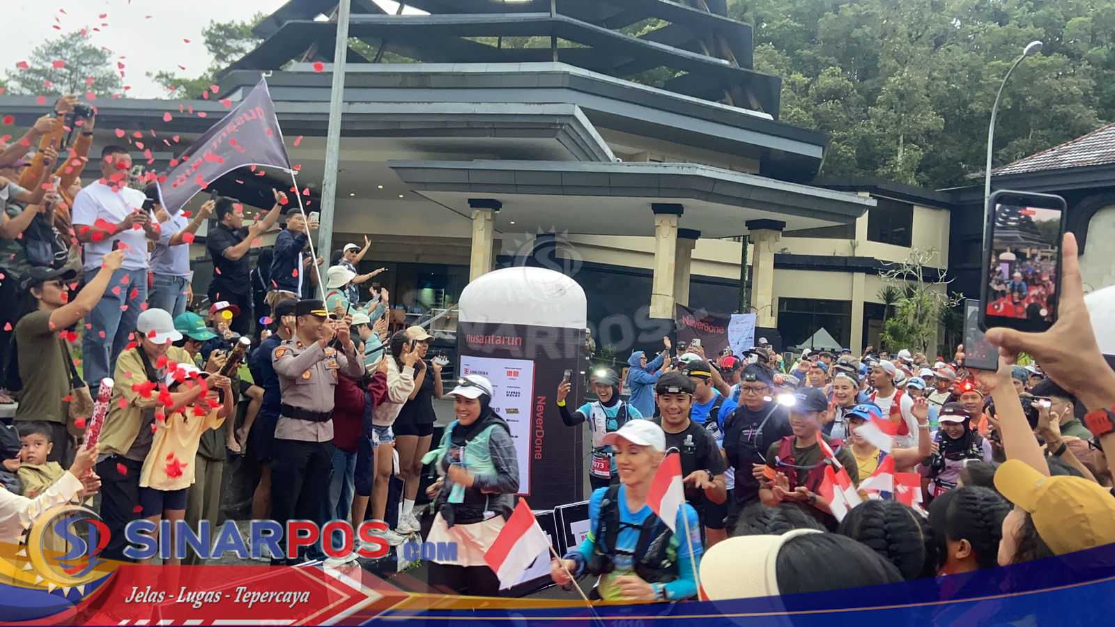 “Kapolres Bangli Lepas Peserta NusantaRun 2025 Chapter 13: Sport, Charity, and Solidarity”