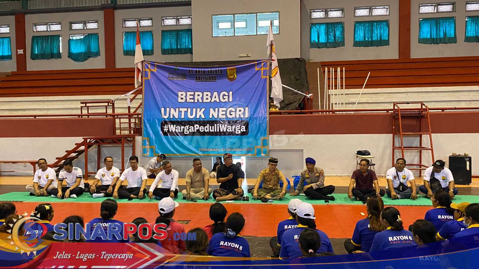 Aktivitas 98 Resolution season ke 2 Bersama Donatur Gelar Baksos, 450 Paket Sembako untuk Petugas Kebersihan Karangasem