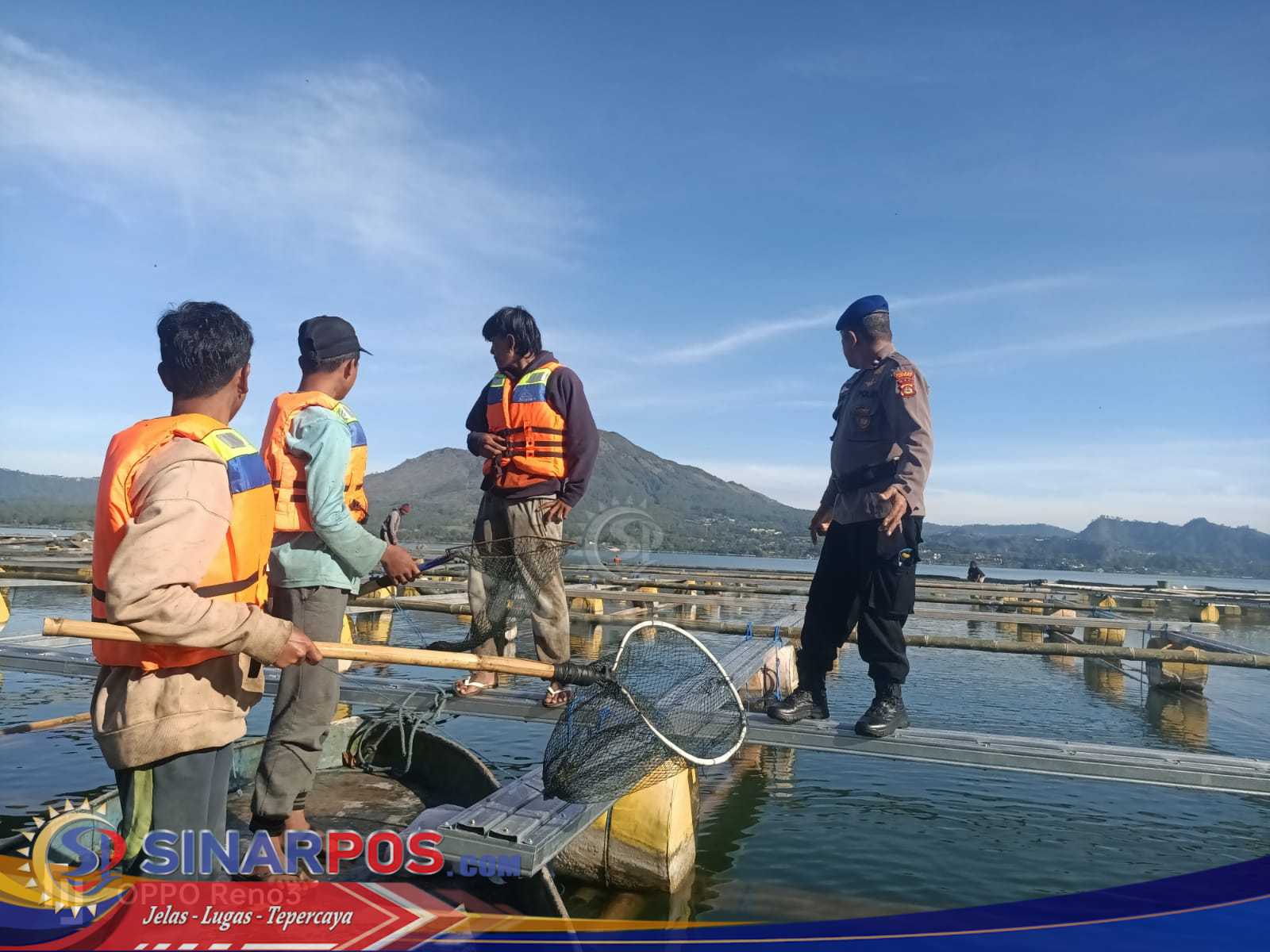 Satpolairud Polres Bangli Sambangi Pembudidaya Keramba Jaring Apung, Wujud Dukungan Ketahanan Pangan di Pesisir Danau Batur