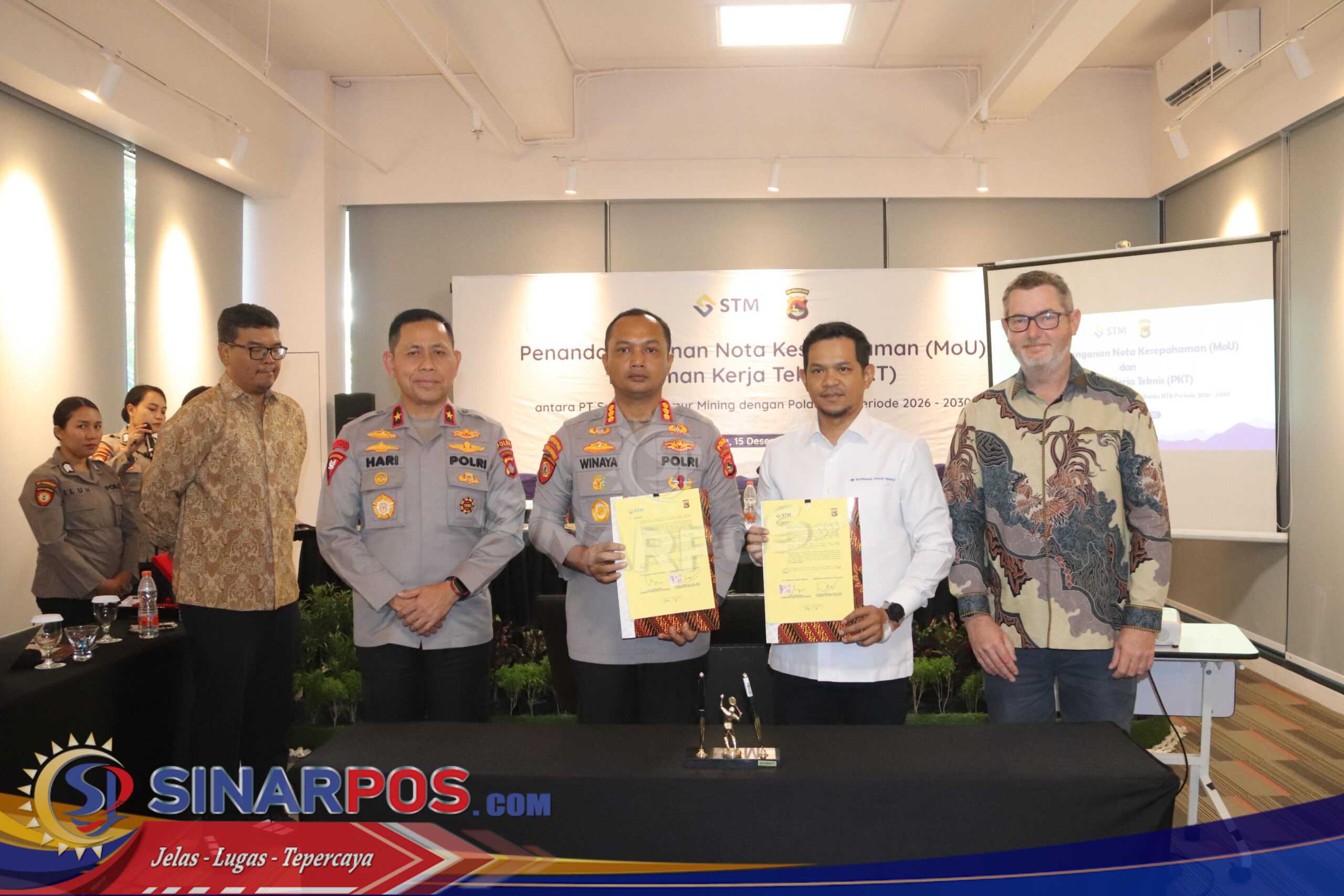 Brigjen Hari Nugroho Tekankan Sinergi Pengamanan di Penandatanganan MoU Polda NTB–PT STM Brigjen Hari Nugroho Tekankan Sinergi Pengamanan di Penandatanganan MoU Polda NTB–PT STM