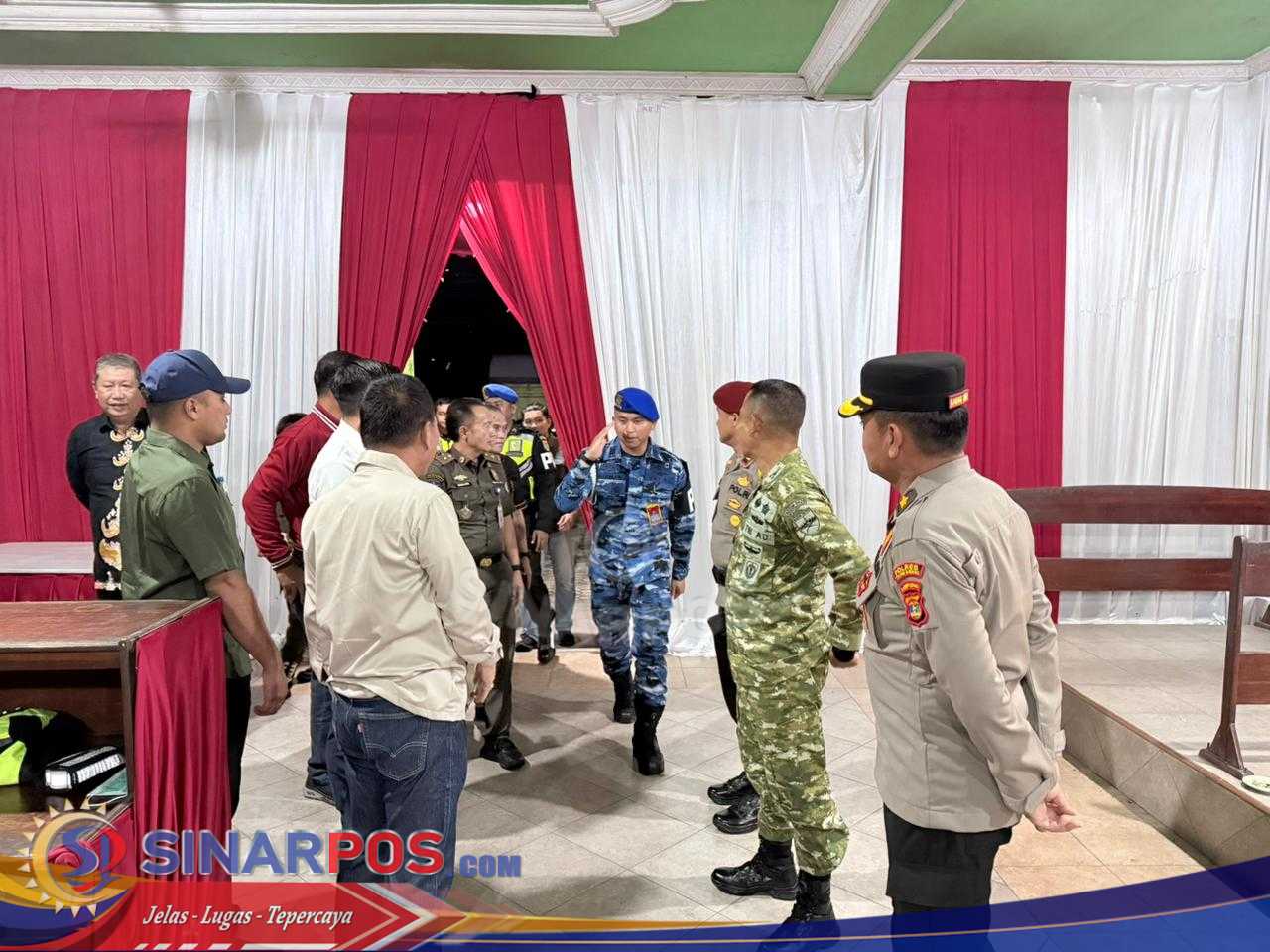 Pastikan Keamanan Malam Natal, Polres Tulang Bawang Lakukan Pengecekan Pospam Ops Lilin Krakatau 2025 Bersama Forkopimda