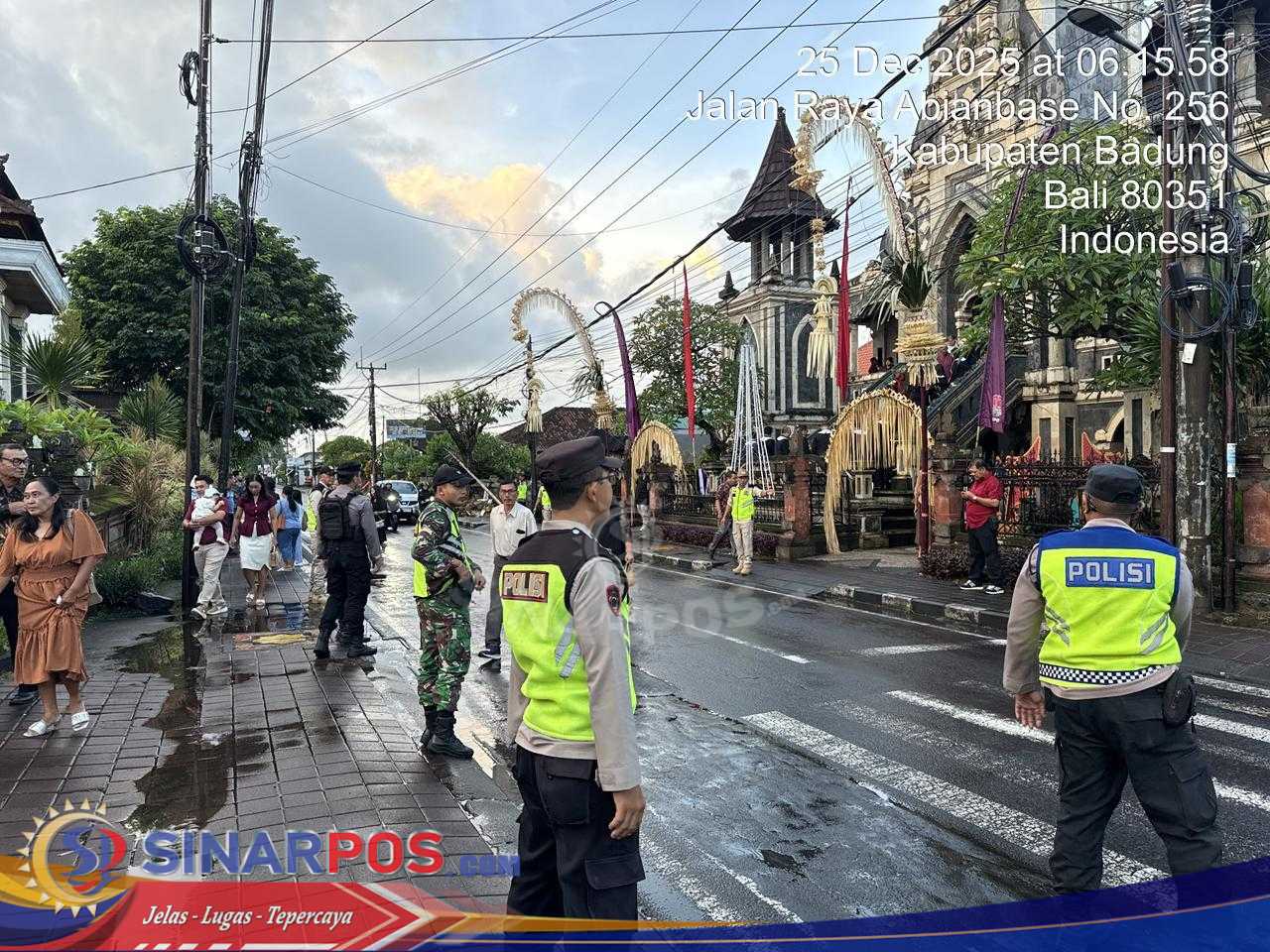 Ratusan Personel Polres Badung Diterjunkan Dalam Pengamanan Ibadah Natal